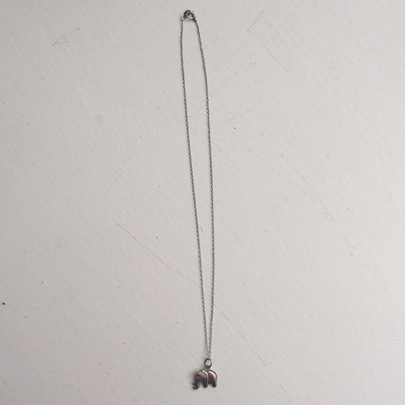 Silver Elephant Necklace - Picture 4 of 5